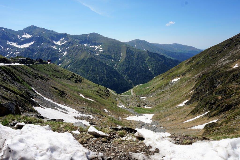 Sortie du Tunnel Transfagarasan en Roumanie